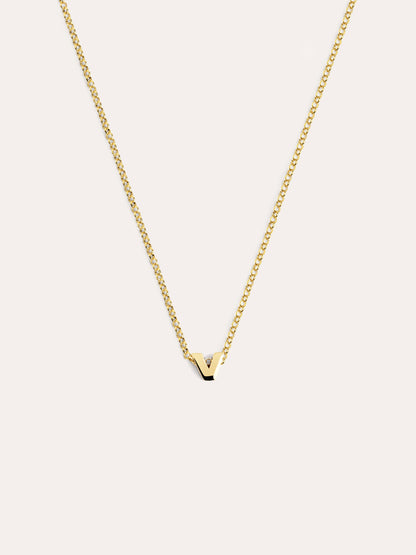 Złoty naszyjnik z personalizowanym inicjałem