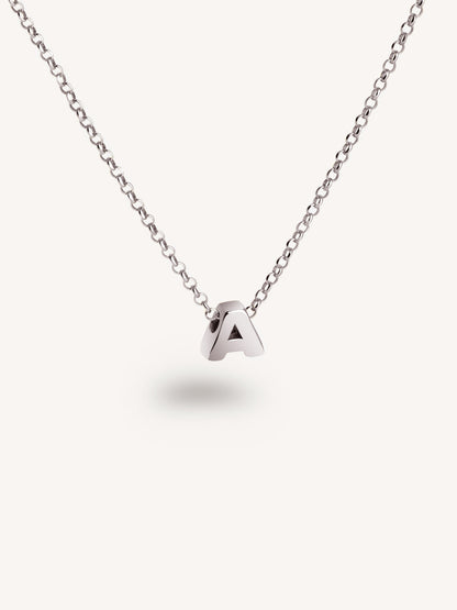 Srebrny naszyjnik z personalizowanym inicjałem
